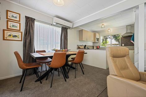 Photo of property in 12 Lickfold Lane, Pukete, Hamilton, 3200