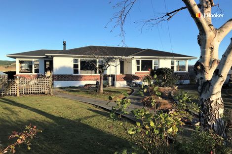 Photo of property in 695 Centre Road, Momona, Outram, 9073