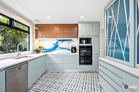 Photo of property in 36 Woodvale Grove, Fairfield, Lower Hutt, 5011