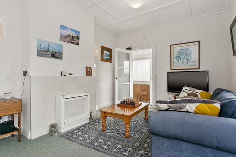 Photo of property in 2 College Street, Te Awamutu, 3800