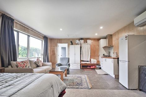 Photo of property in 813 Caroline Road, Hastings, 4122