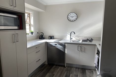 Photo of property in 1/52 Cook Street, Hamilton East, Hamilton, 3216