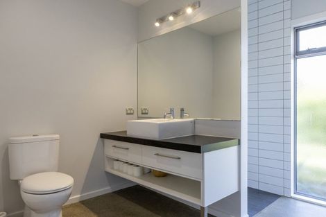 Photo of property in 60 Dalmore Way, Acacia Bay, Taupo, 3385