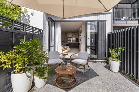 Photo of property in 39 Rangihina Road, Hobsonville, Auckland, 0616