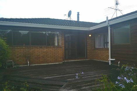 Photo of property in 24 Travers Place, Northpark, Auckland, 2013