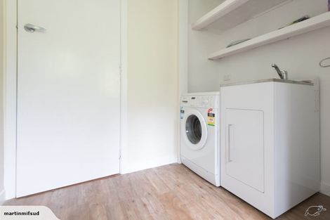 Photo of property in 24 Wharfdale Street, Macandrew Bay, Dunedin, 9014