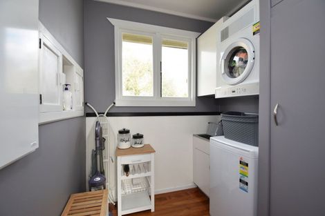 Photo of property in 43 Second Street, Kennington, Invercargill, 9871