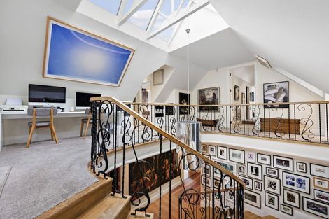 Photo of property in 14 Homewood Avenue, Karori, Wellington, 6012