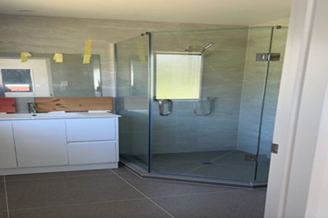 Photo of property in 47a Withers Road, Glen Eden, Auckland, 0602