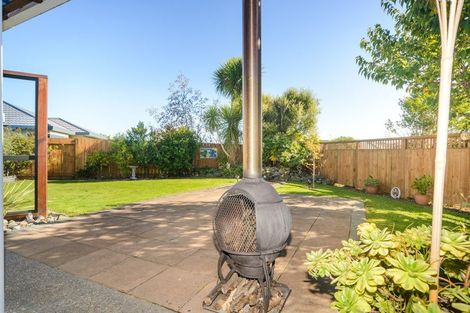 Photo of property in 39 Logan Way, Kelvin Grove, Palmerston North, 4414