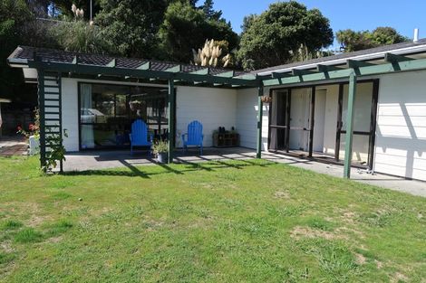 Photo of property in 20 Apple Terrace, Ranui, Porirua, 5024