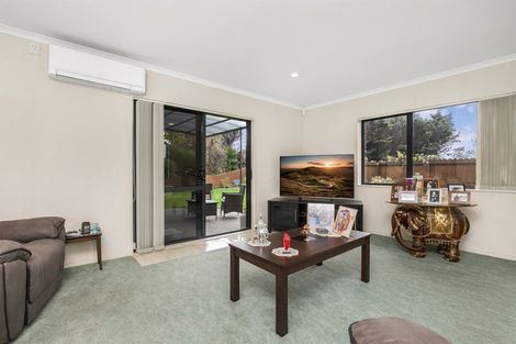 Photo of property in 7 Lough Bourne Drive, Pukekohe, 2120