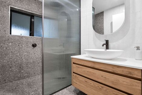 Photo of property in 5 Glenbrook Road, Karaka, Papakura, 2580