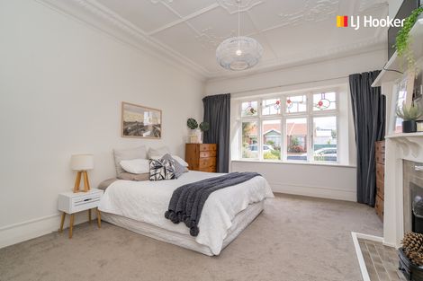 Photo of property in 65 Hargest Crescent, Saint Kilda, Dunedin, 9012