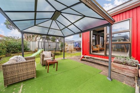 Photo of property in 51 Lincoln Avenue, Epuni, Lower Hutt, 5011