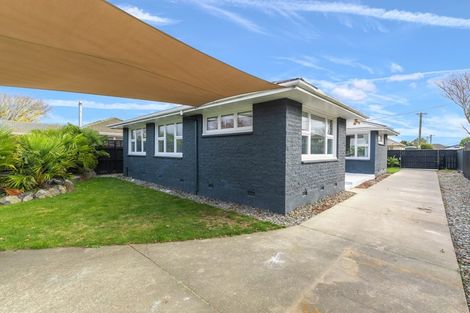Photo of property in 10 Torquay Place, Bryndwr, Christchurch, 8053