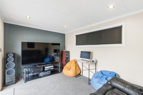 Photo of property in 7 Rheingold Place, Huapai, Kumeu, 0810