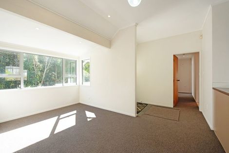 Photo of property in 12 Cambrian Street, Churton Park, Wellington, 6037