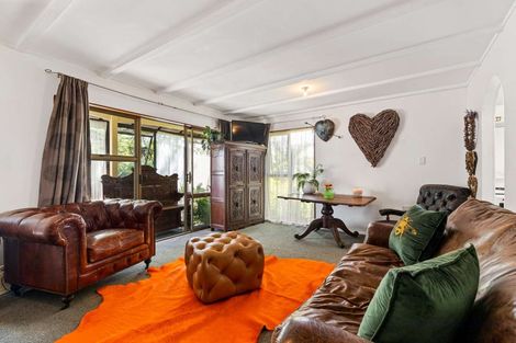 Photo of property in 146a Parkhurst Road, Parakai, 0830