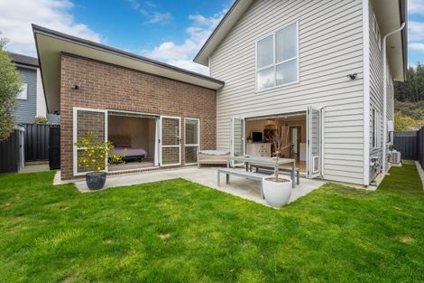 Photo of property in 37 Somerby Mews, Silverstream, Upper Hutt, 5019
