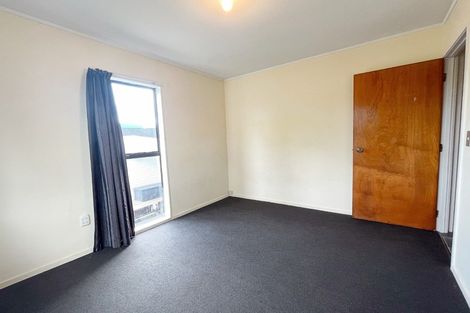 Photo of property in 51 Oreil Avenue, West Harbour, Auckland, 0618