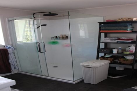 Photo of property in 14 Regency Place, Sunnynook, Auckland, 0632