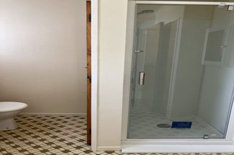 Photo of property in 5 Savage Crescent, Upper Hutt Central, Upper Hutt, 5018