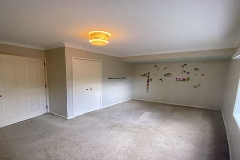 Photo of property in 15 Chatswood Place, Bishopdale, Christchurch, 8051