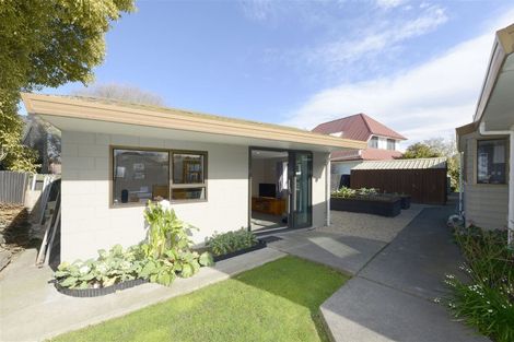 Photo of property in 448c Harewood Road, Harewood, Christchurch, 8051