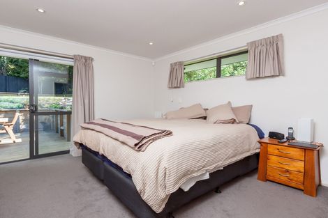 Photo of property in 12a Pendlebury Street, Green Bay, Auckland, 0604