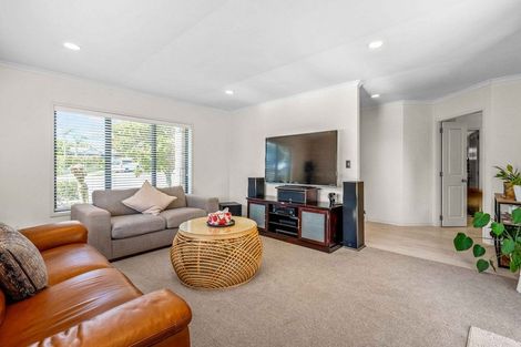 Photo of property in 11 Saint Clements Grove, Bethlehem, Tauranga, 3110