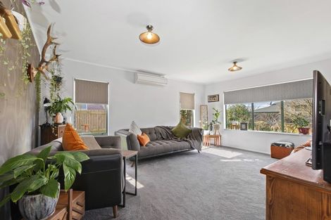 Photo of property in 70 Tawavale Street, Pukehangi, Rotorua, 3015