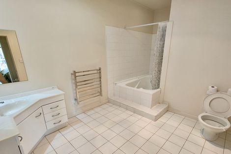 Photo of property in Mendosa Terraces Apartments, 29/9 Ebor Street, Te Aro, Wellington, 6011