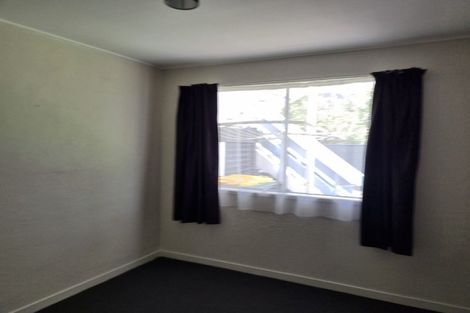 Photo of property in 3/35 Mana Esplanade, Paremata, Porirua, 5026