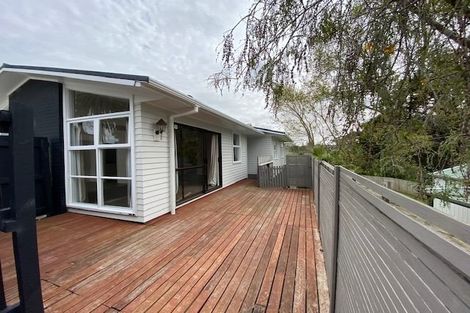 Photo of property in 30 Leaver Place, Weymouth, Auckland, 2103
