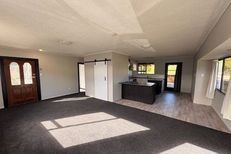 Photo of property in 96 South Road, The Glen, Dunedin, 9011