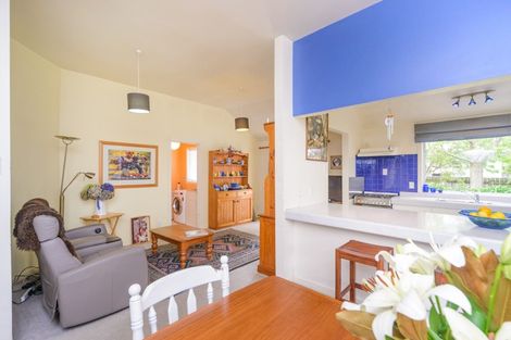 Photo of property in 24 Ranfurly Street, Hokowhitu, Palmerston North, 4410