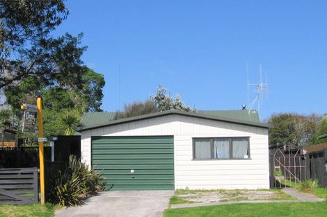 Photo of property in 96a Simpson Road, Papamoa Beach, Papamoa, 3118