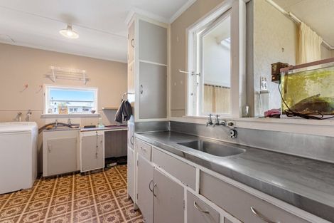 Photo of property in 15 Dawson Street, Pahiatua, 4910