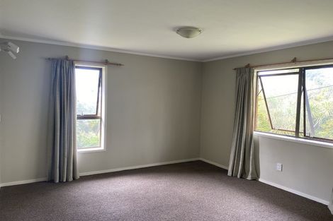 Photo of property in 121 Chamberlain Road, Massey, Auckland, 0614