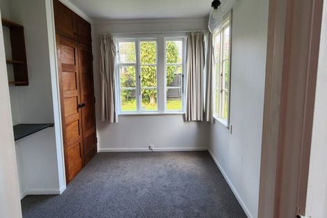 Photo of property in 77 Tahapa Crescent, Meadowbank, Auckland, 1072