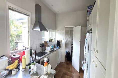 Photo of property in 2/18 Jutland Road, Hauraki, Auckland, 0622