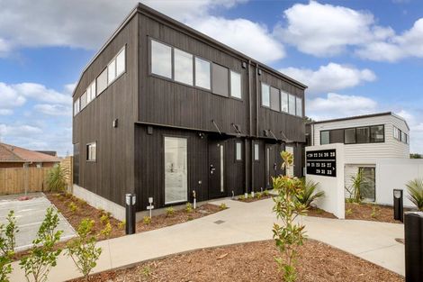 Photo of property in 20 Whanui Place, Mangere Bridge, Auckland, 2022