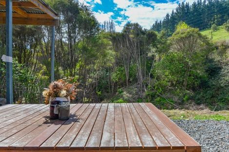 Photo of property in 437 Ellis Wallace Road, Eskdale, Napier, 4182