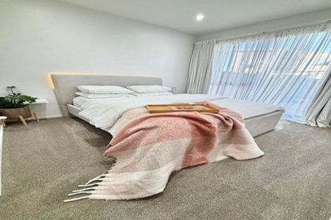 Photo of property in 23 Desalt Drive, Hobsonville, Auckland, 0616