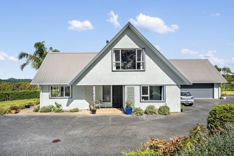 Photo of property in 221 Amreins Road, Taupaki, Henderson, 0782