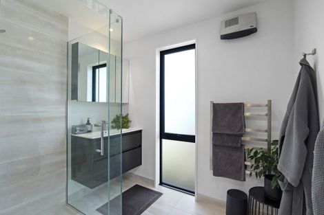 Photo of property in 330 Worsleys Road, Westmorland, Christchurch, 8025