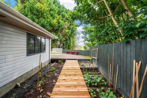 Photo of property in 52 Onerahi Road, Onerahi, Whangarei, 0110