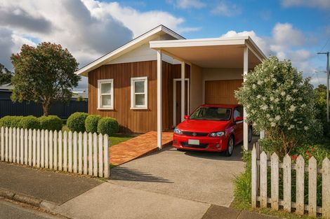 Photo of property in 36 Fergusson Street, Woodville, 4920