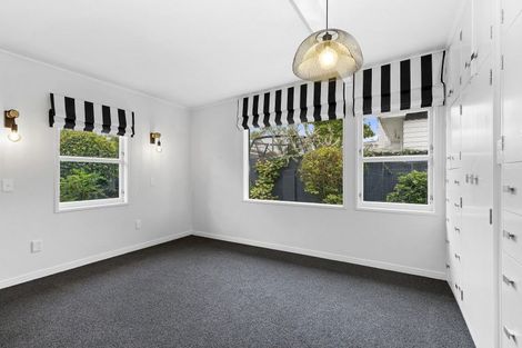 Photo of property in 415 Fergusson Drive, Heretaunga, Upper Hutt, 5018